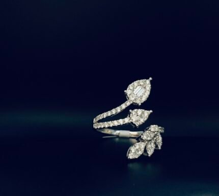 Diamond ring with gold 0.83