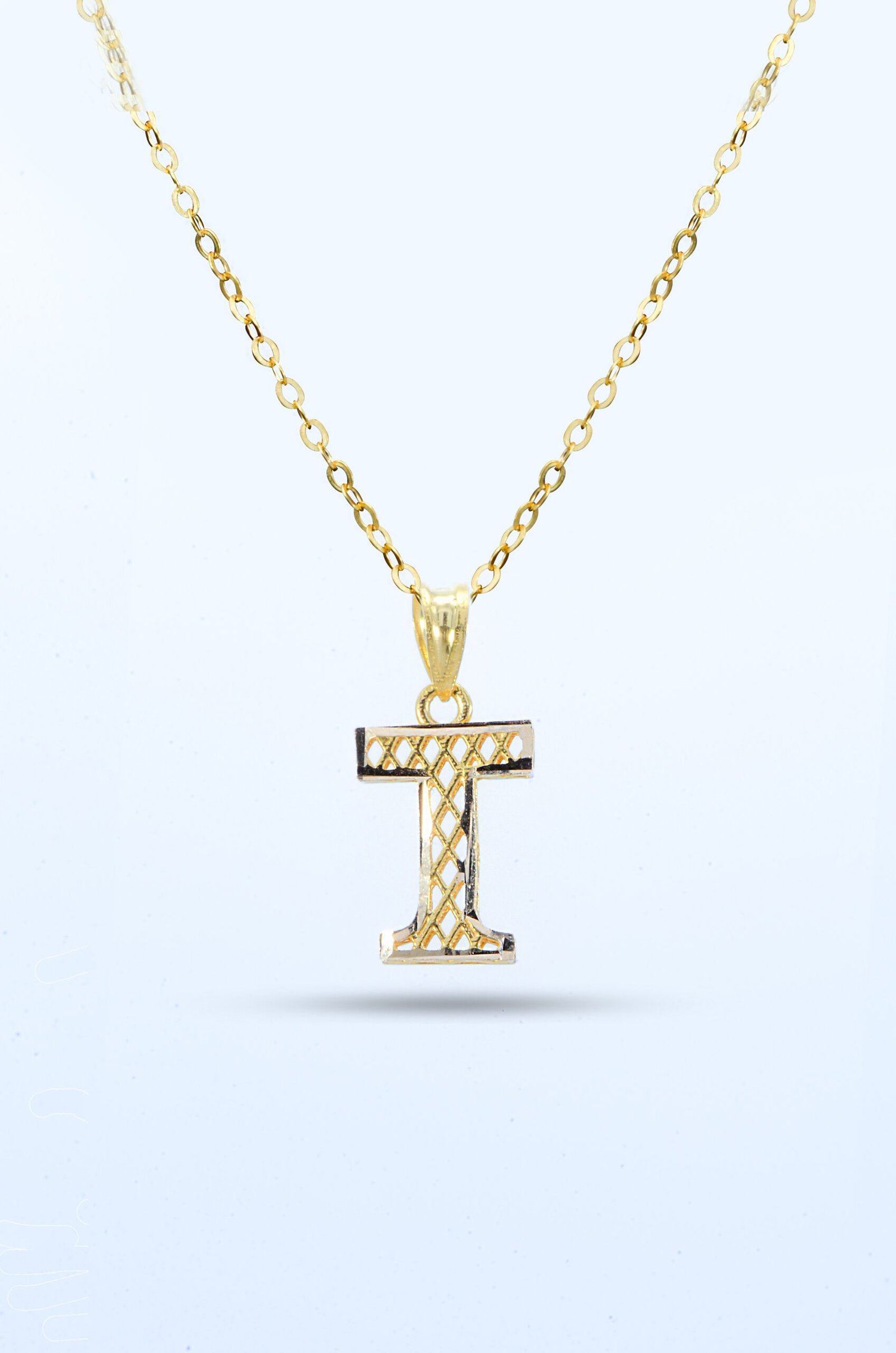 1688297615-DSC_0433 Letter gold necklace - الصورة 1