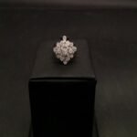 ⁦Diamond  Full Set  on 18 K White Gold⁩ - الصورة ⁦3⁩