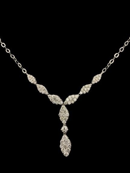 Diamond  Pandant  on 18 K White Gold