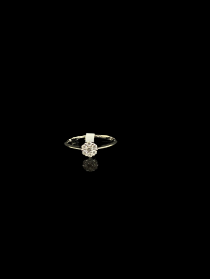 Diamond  Ring on 18 K White Gold