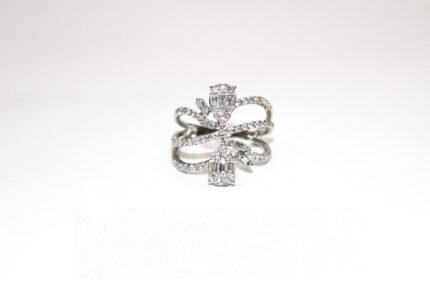 Diamond Ring on18KT White Gold